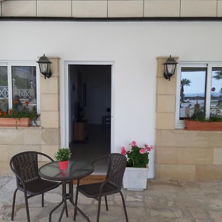 Zorbas Sea View No 5 Apartment Ларнака Екстериор снимка